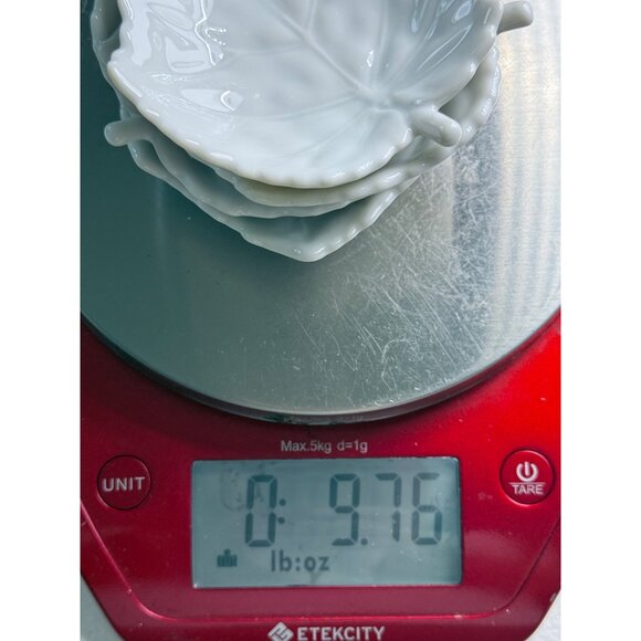 Set of 4 HIC Japan Mini Leaf Finger Bowls, Salt Cellars, Personal Dip Dishes - Picture 4 of 5